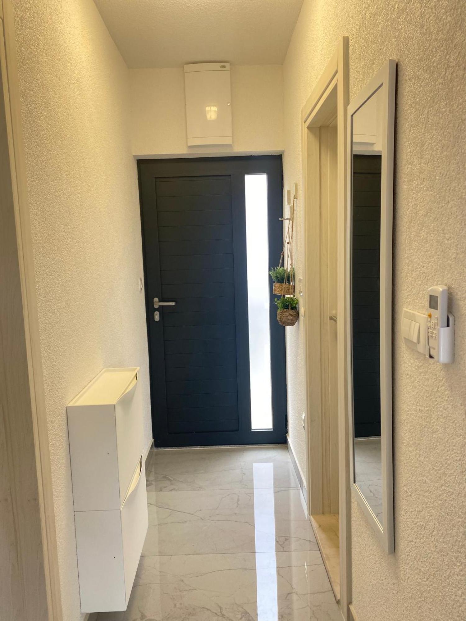 Apartment Koko Рогозница Экстерьер фото